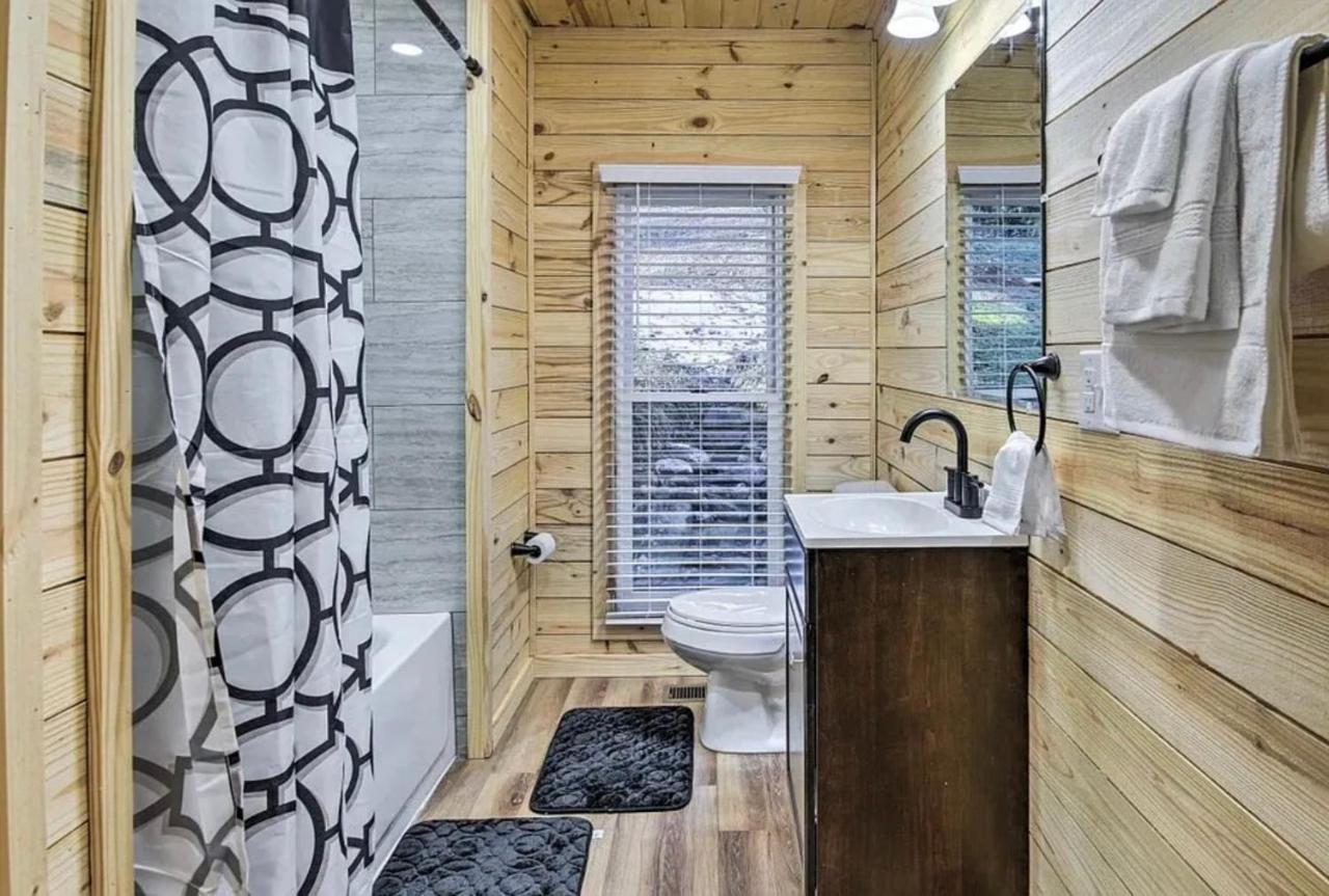 Smokey Mountain Hideaway Villa Гетлинбург Екстериор снимка